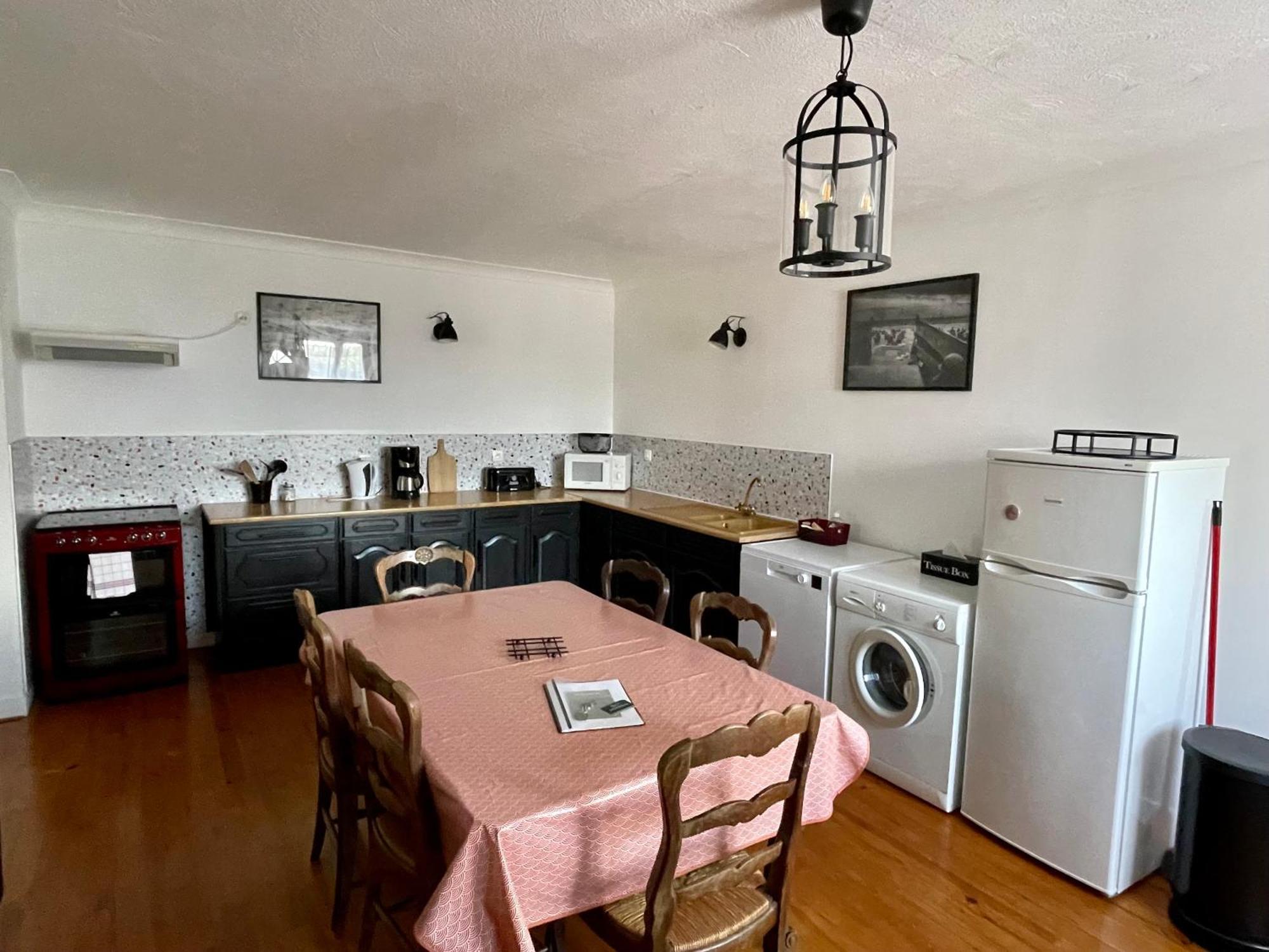 Gite Omaha 3 Etoiles - La Ferme Delaunay Saint-Come-du-Mont ภายนอก รูปภาพ